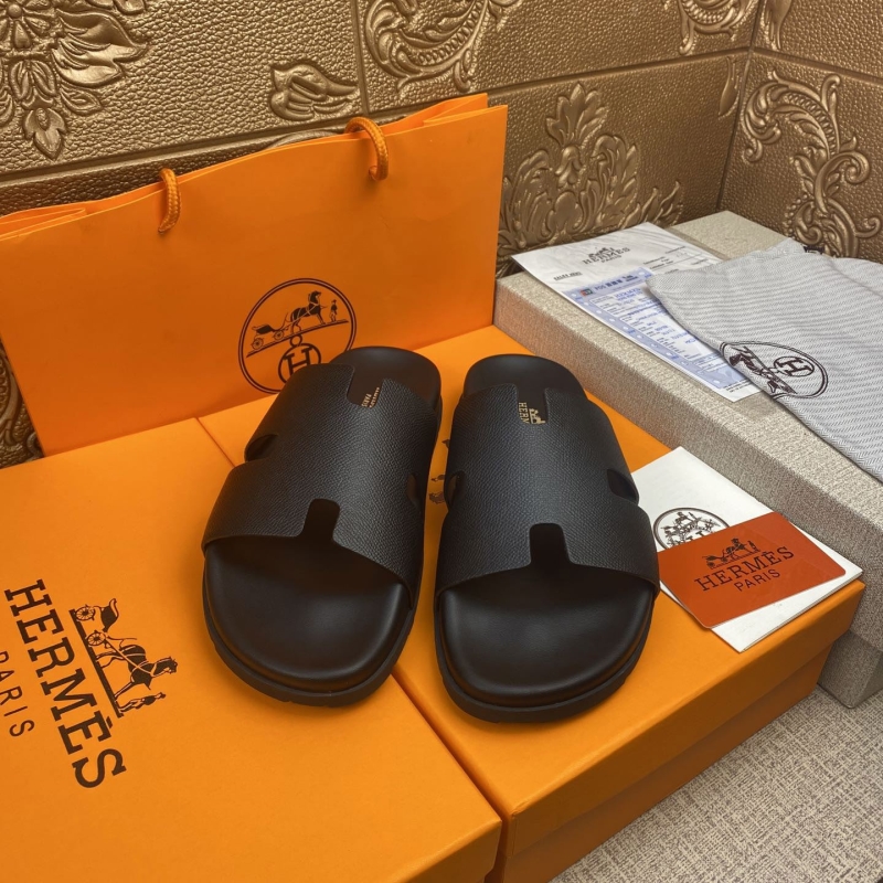 H**mes slippers